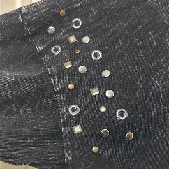 Harley-Davidson Black and Gold Cotton Studded Embellished Top from Nags Head NC - Picture 8 of 11